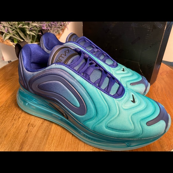 Old Skool Nike Air Max 90s Women s Fashion Shoes on Carousell Old Skool Nike Air Max 90s Women s Fashion Shoes on Carousell